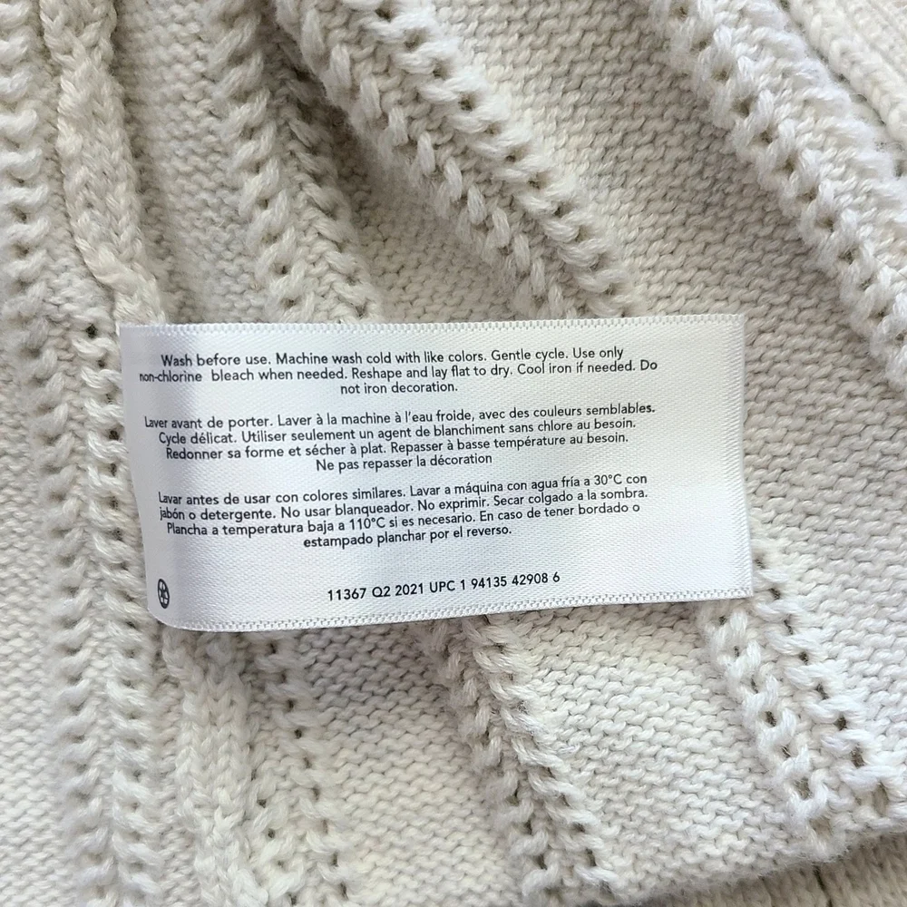 OshKosh B'gosh Cream Cable Knit Sweater